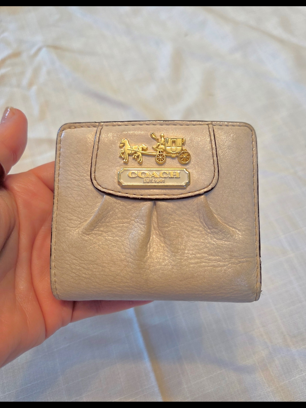 Vintage COACH Madison wallet in Cream